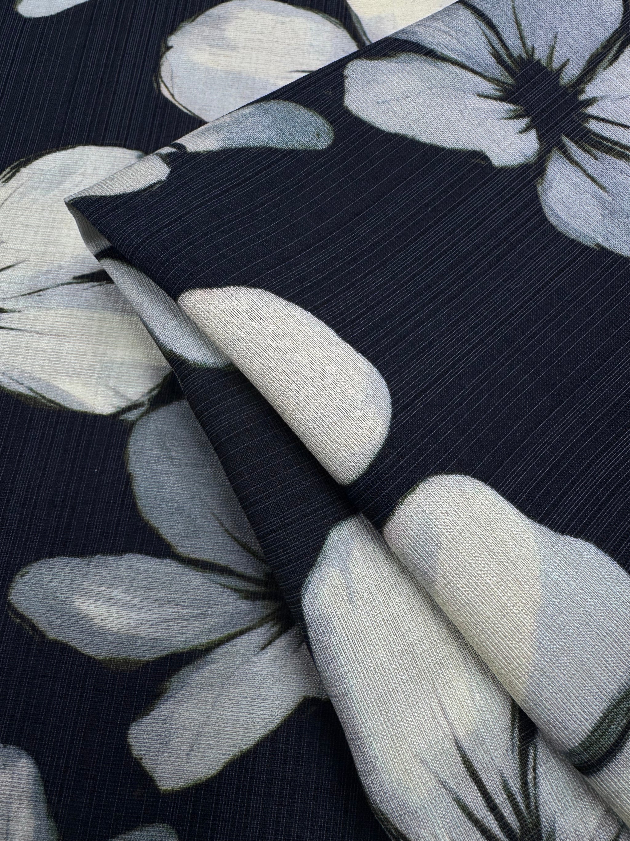 Linen Blend - Midnight Frangipani - 152cm